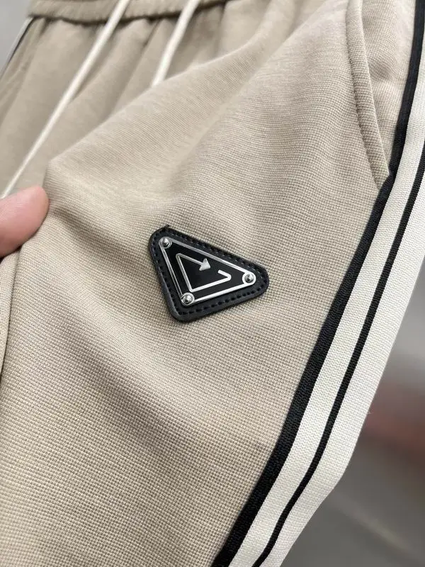 Prada M-4XL xetr03 (14)